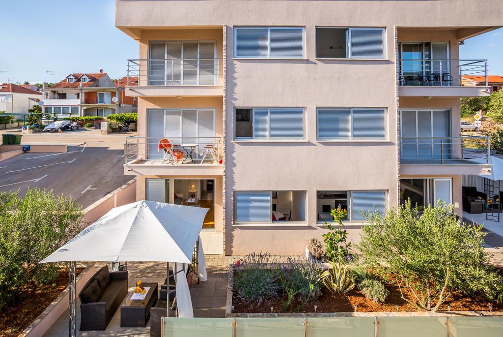 Apartment Falcon Старий Град Номер фото