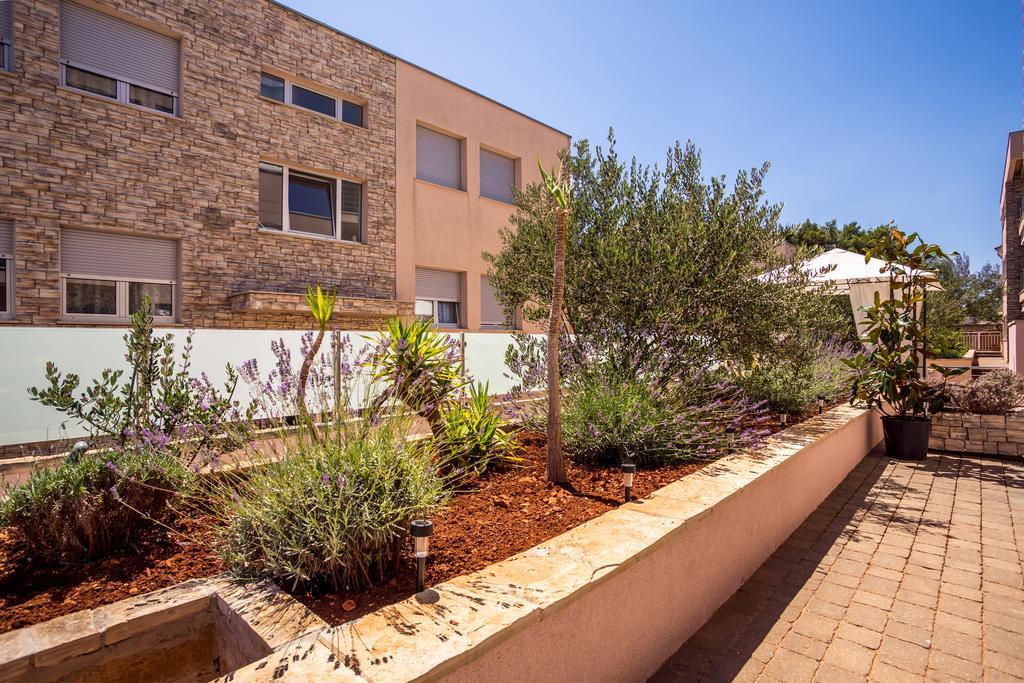 Apartment Falcon Старий Град Номер фото